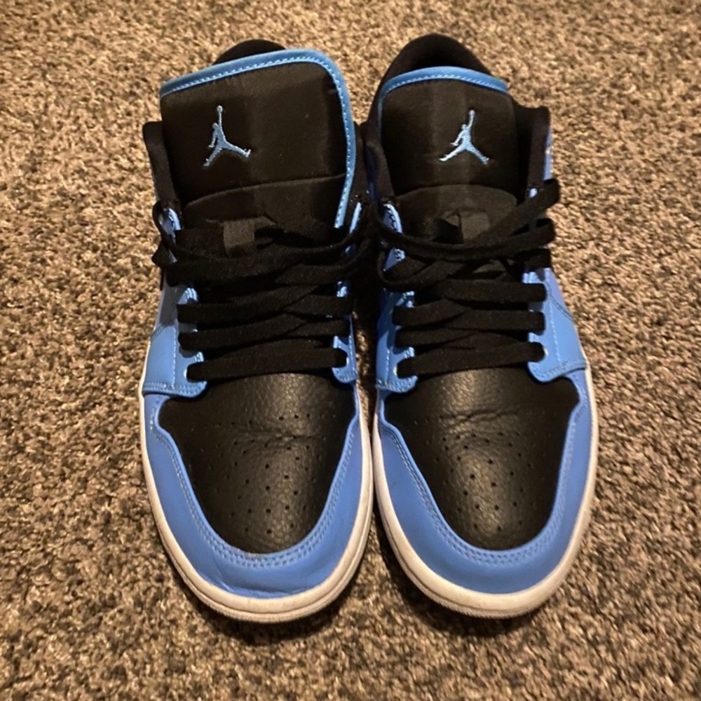 Air Jordan 1 Low
